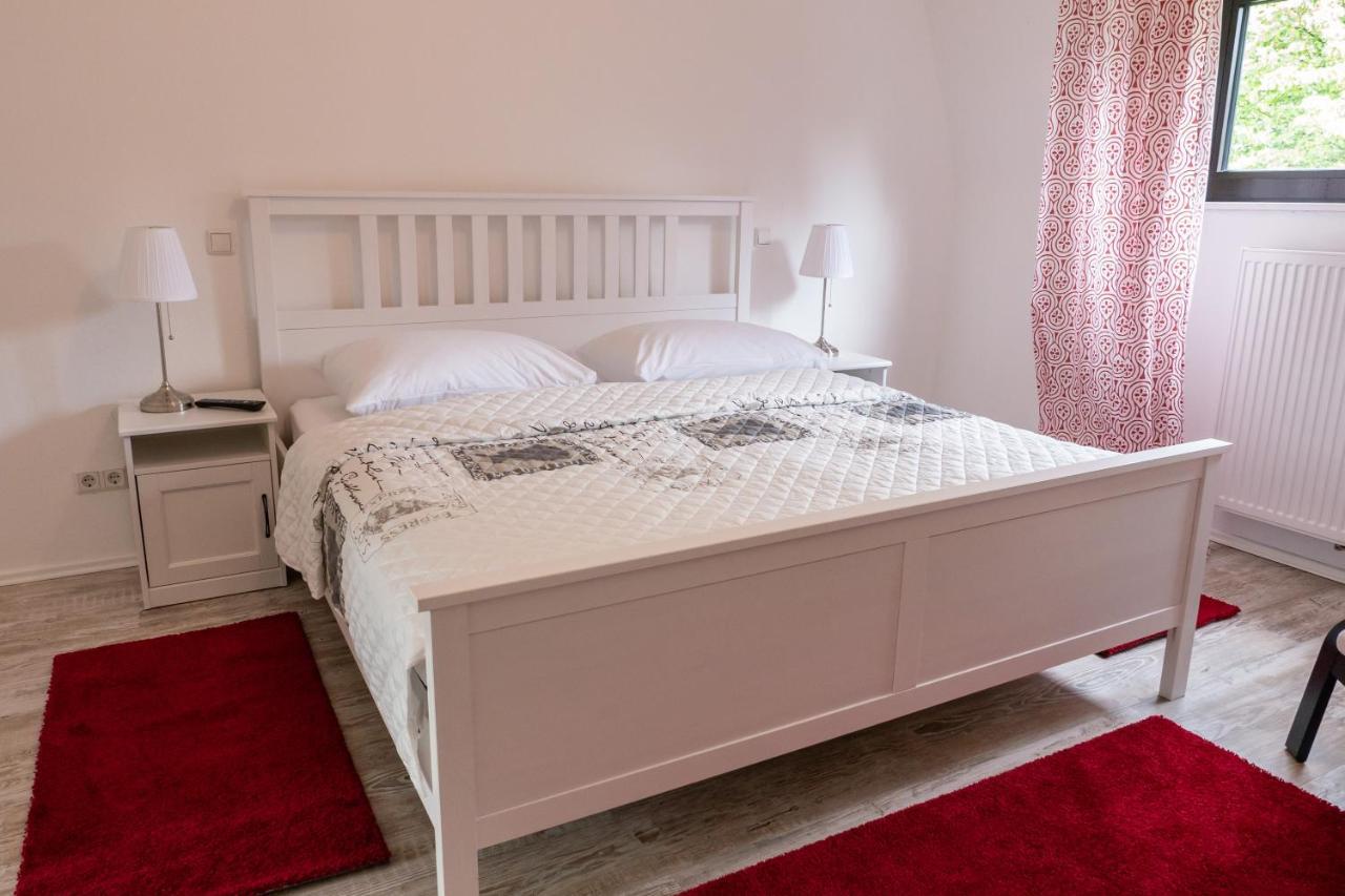 Appartment Rheinaue Duisburgo Esterno foto